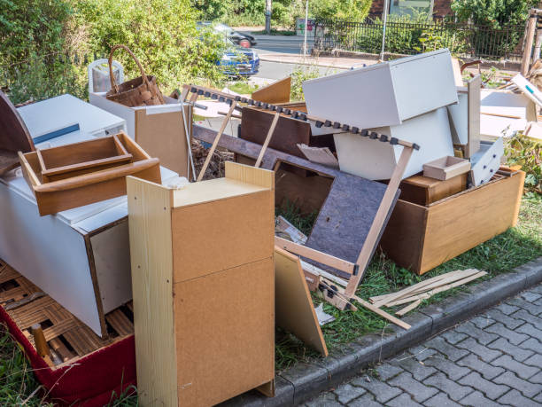 Best Trash Removal Near Me  in Mastic, NY